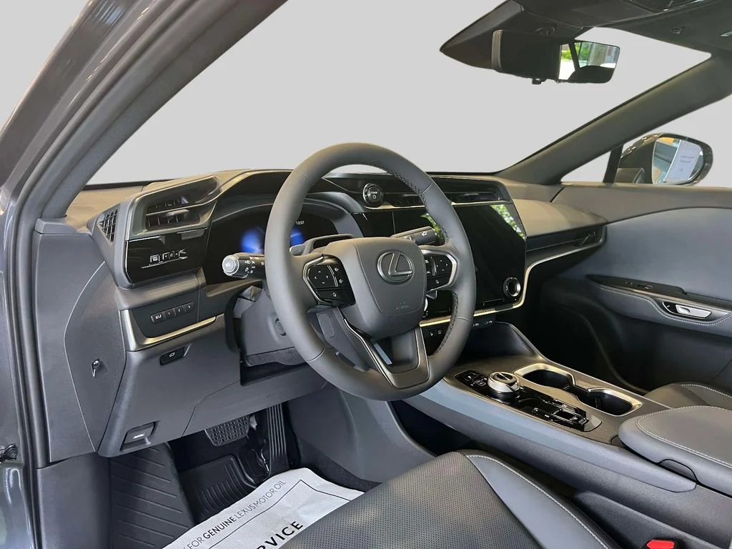 2026 Lexus RZ Premium - Photo 19