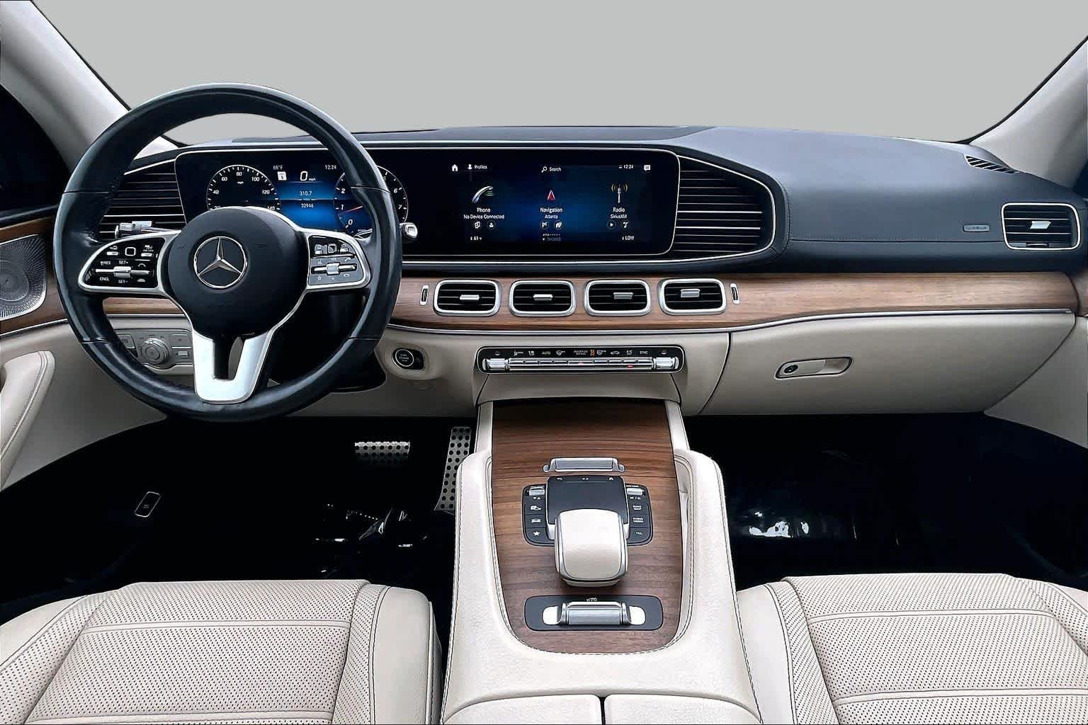 Used 2022 MANUFAKTUR Diamond White Bright Mercedes-Benz GLS 450 image 16