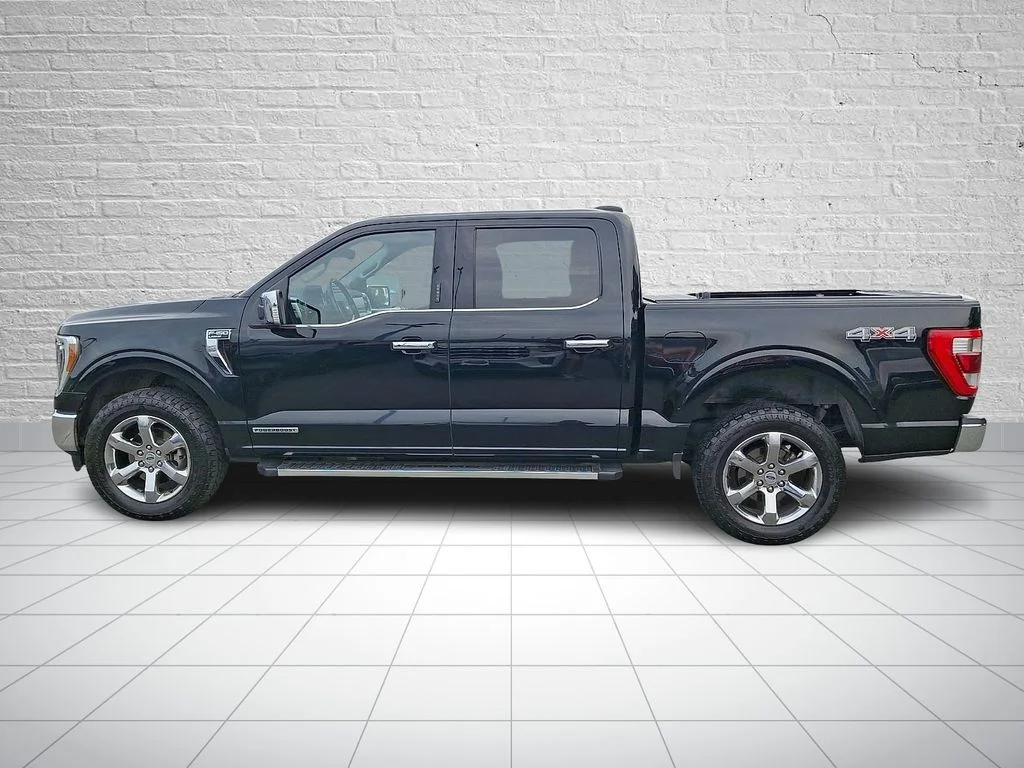 Certified Used 2022 Black Metallic Ford Lariat image 8