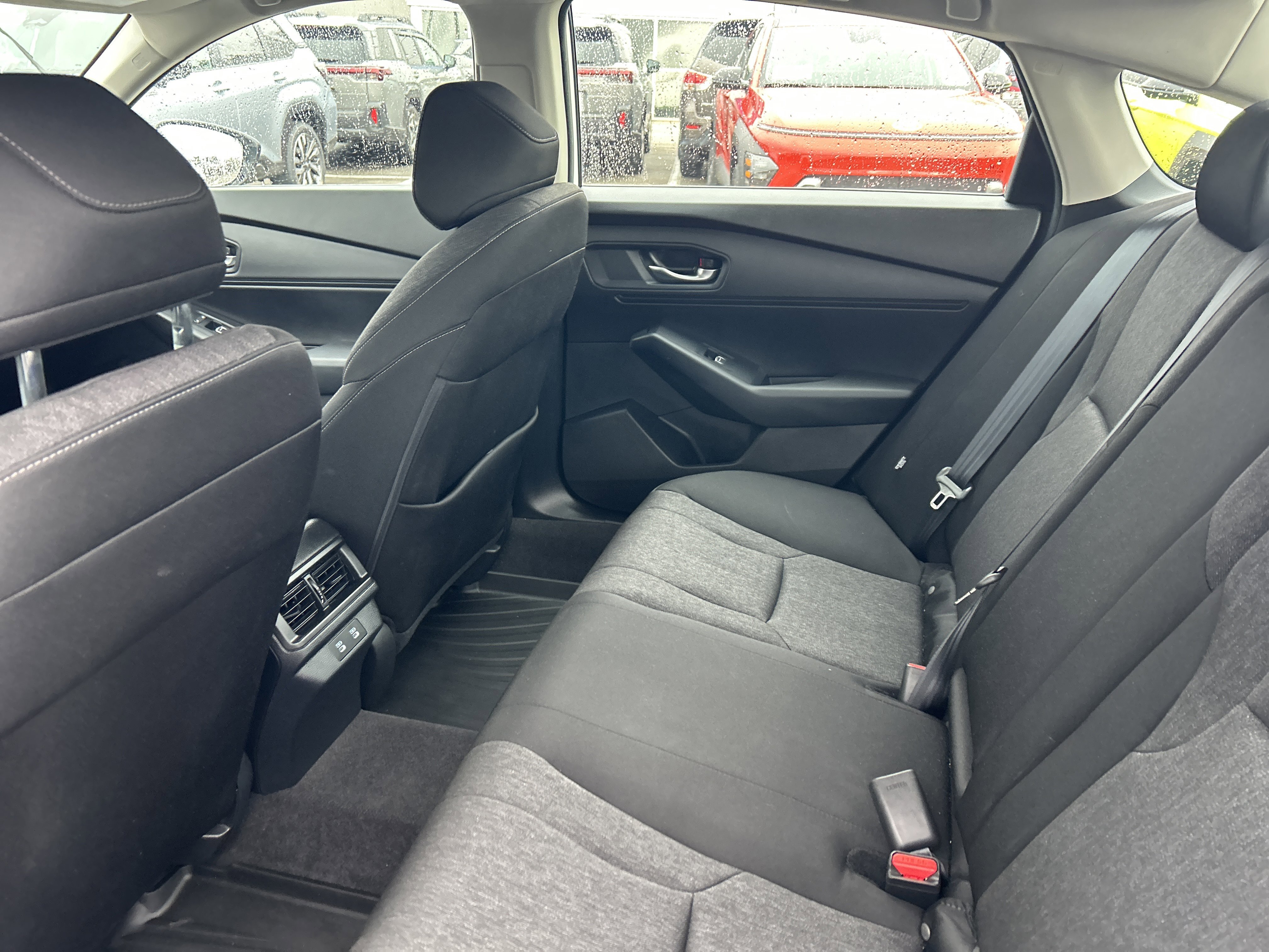 2025 Honda Accord SE - Photo 36