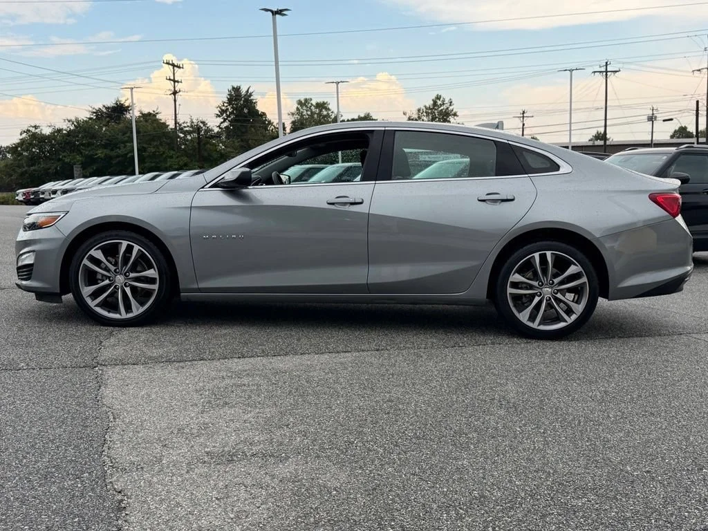 Used 2025 Sterling Gray Metallic Chevrolet 1LT image 34