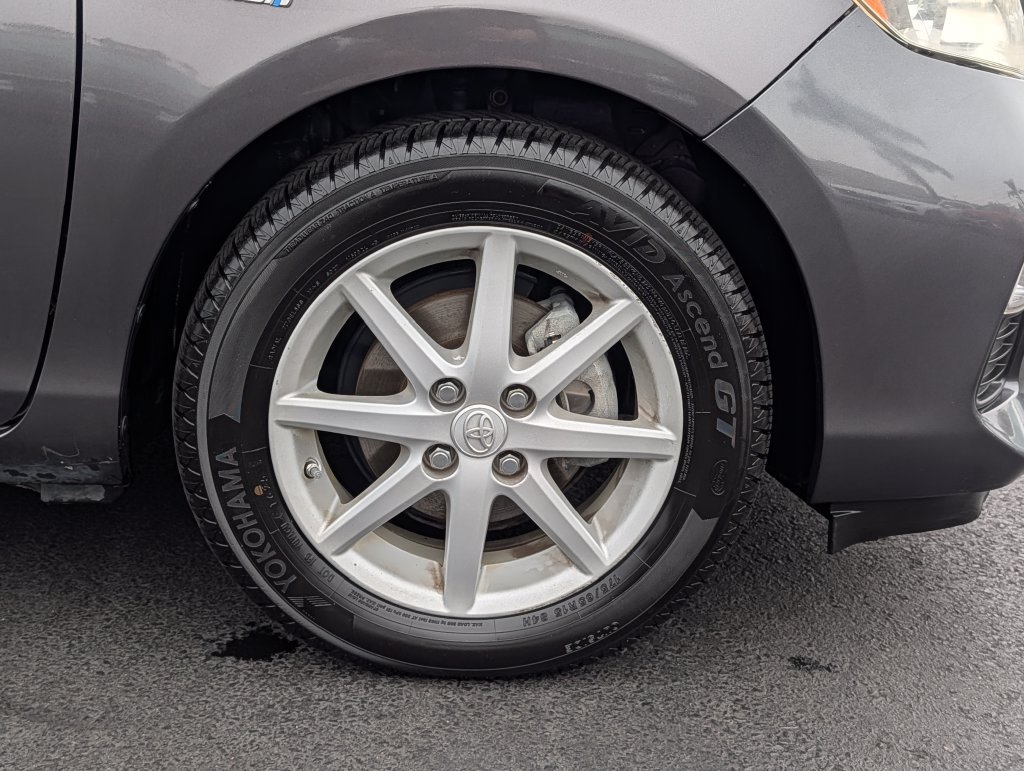 2013 Toyota Prius c Three - Photo 8