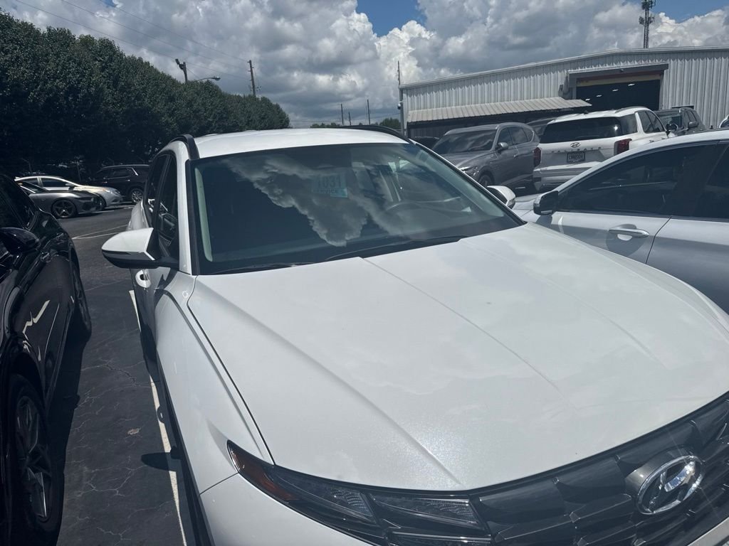 Used 2022 Gray Hyundai SEL image 4