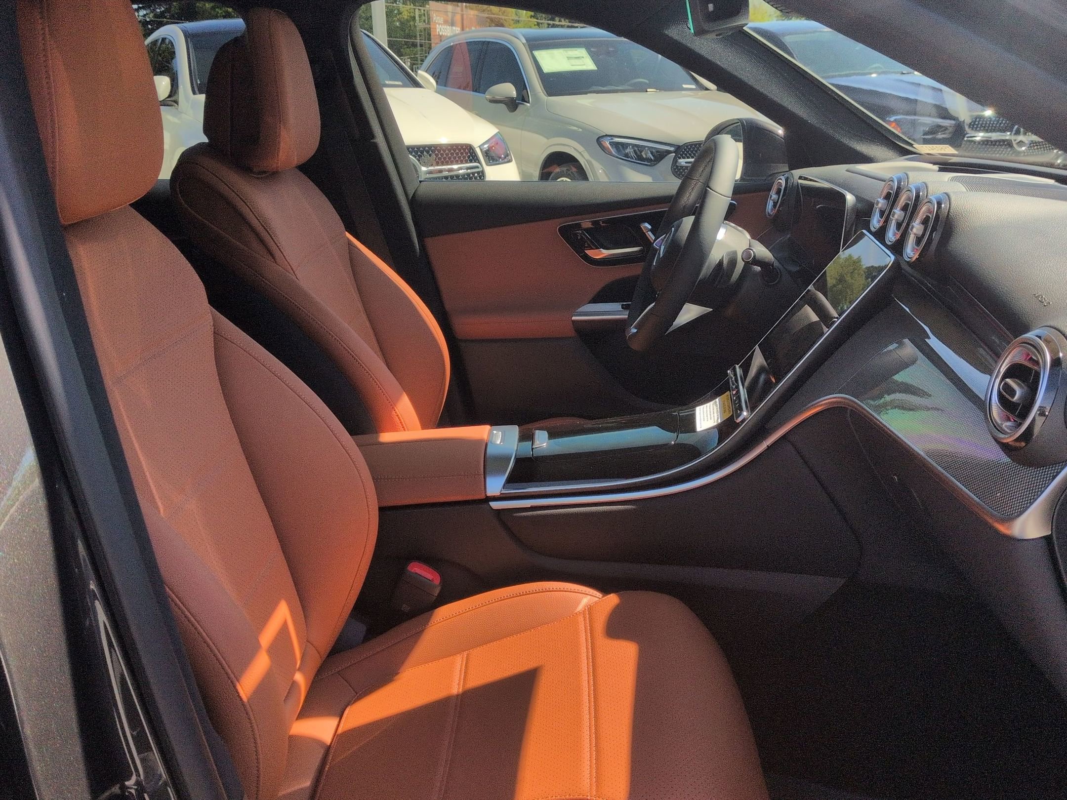 New 2026 Graphite Grey Metallic Mercedes-Benz GLC 300 image 55
