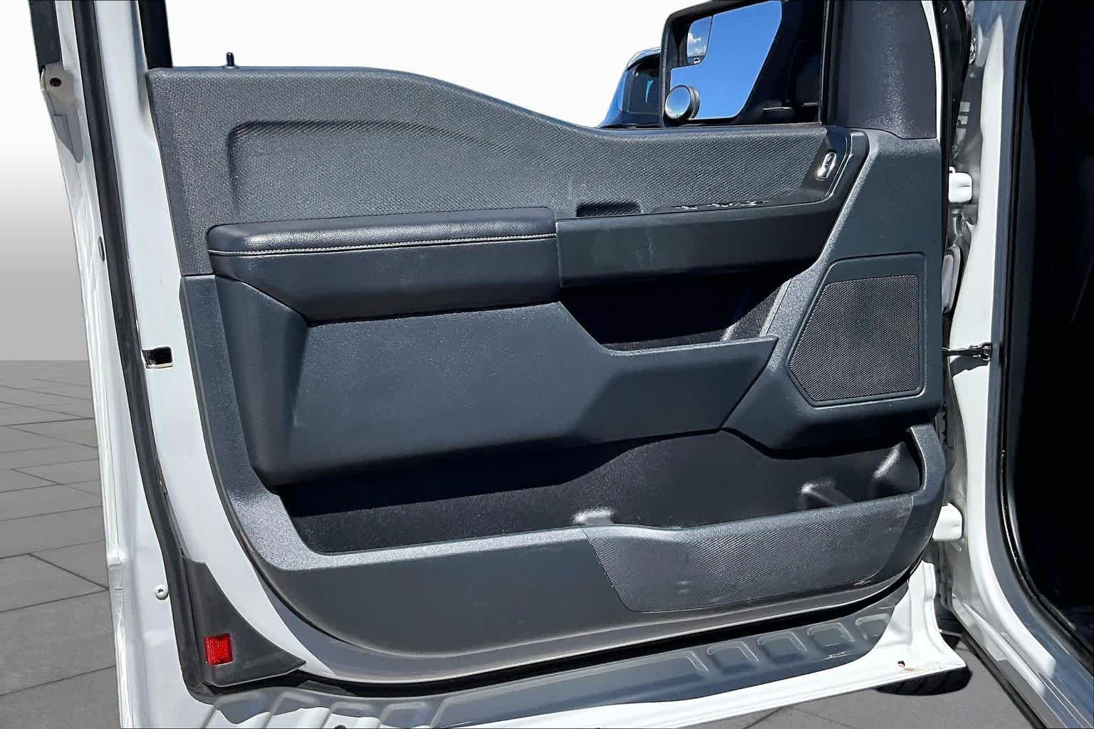 Used 2023 Avalanche Gray Ford XL image 20