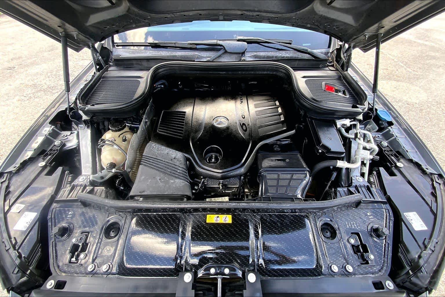Used 2020 Gray Metallic Mercedes-Benz GLS 450 image 32