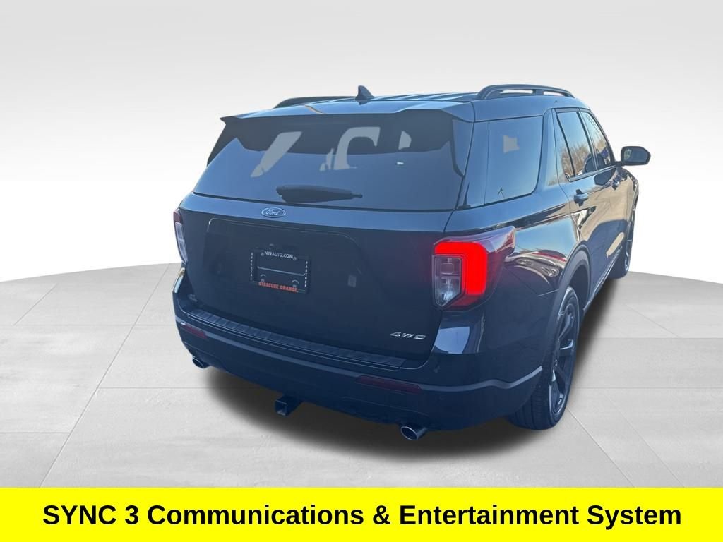 2023 Ford Explorer ST-Line photo 4