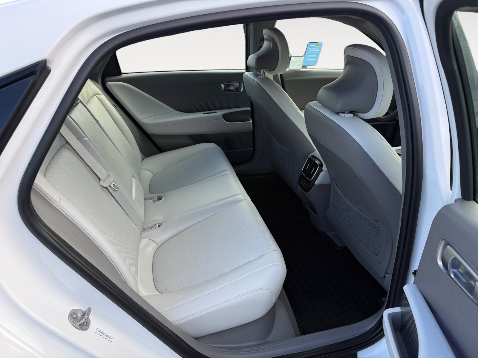 Used 2024 White Hyundai Limited image 18