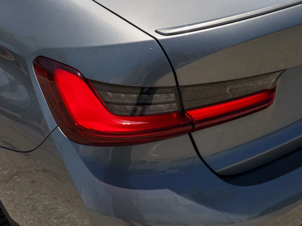 Used 2023 Gray BMW 330i image 6