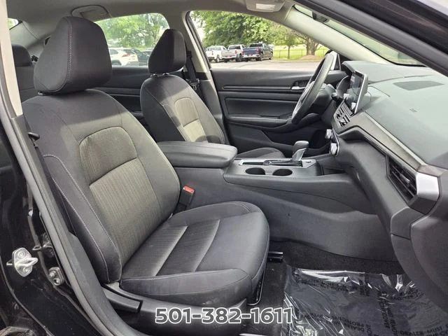 Used 2025 Black Nissan 2.5 SV image 16