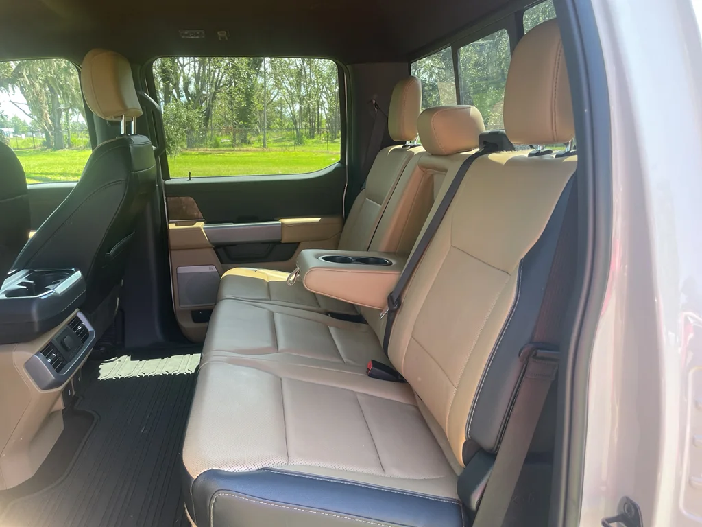 Used 2023 Star White Ford Lariat 4X4 Hybrid image 12