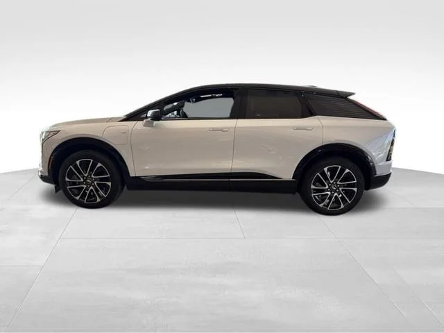 2026 Cadillac OPTIQ Premium Sport - Photo 2