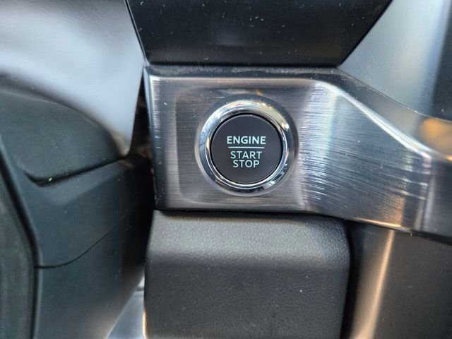 Used 2024 Blue Ford Lariat image 18