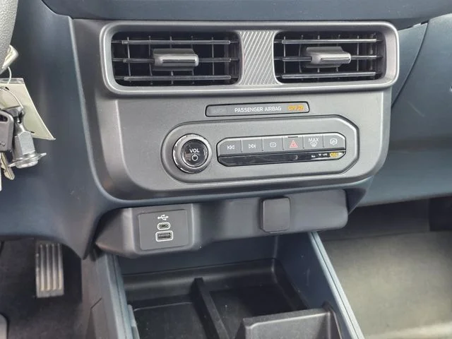 Certified Used 2025 Oxford White Ford XL image 20