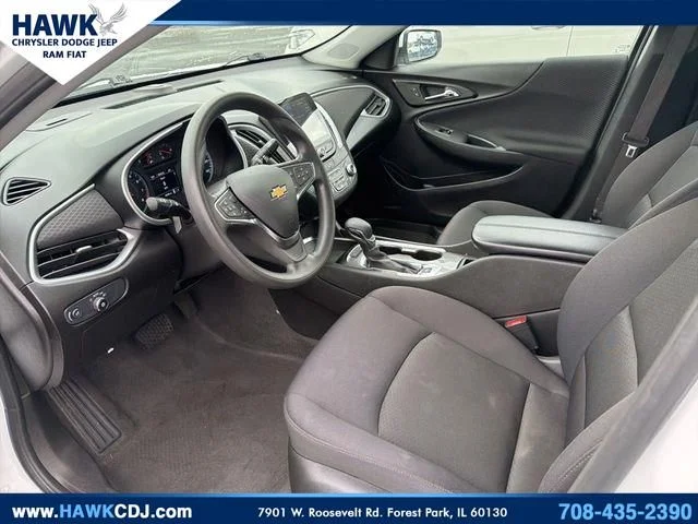 Used 2024 White Chevrolet LT image 10