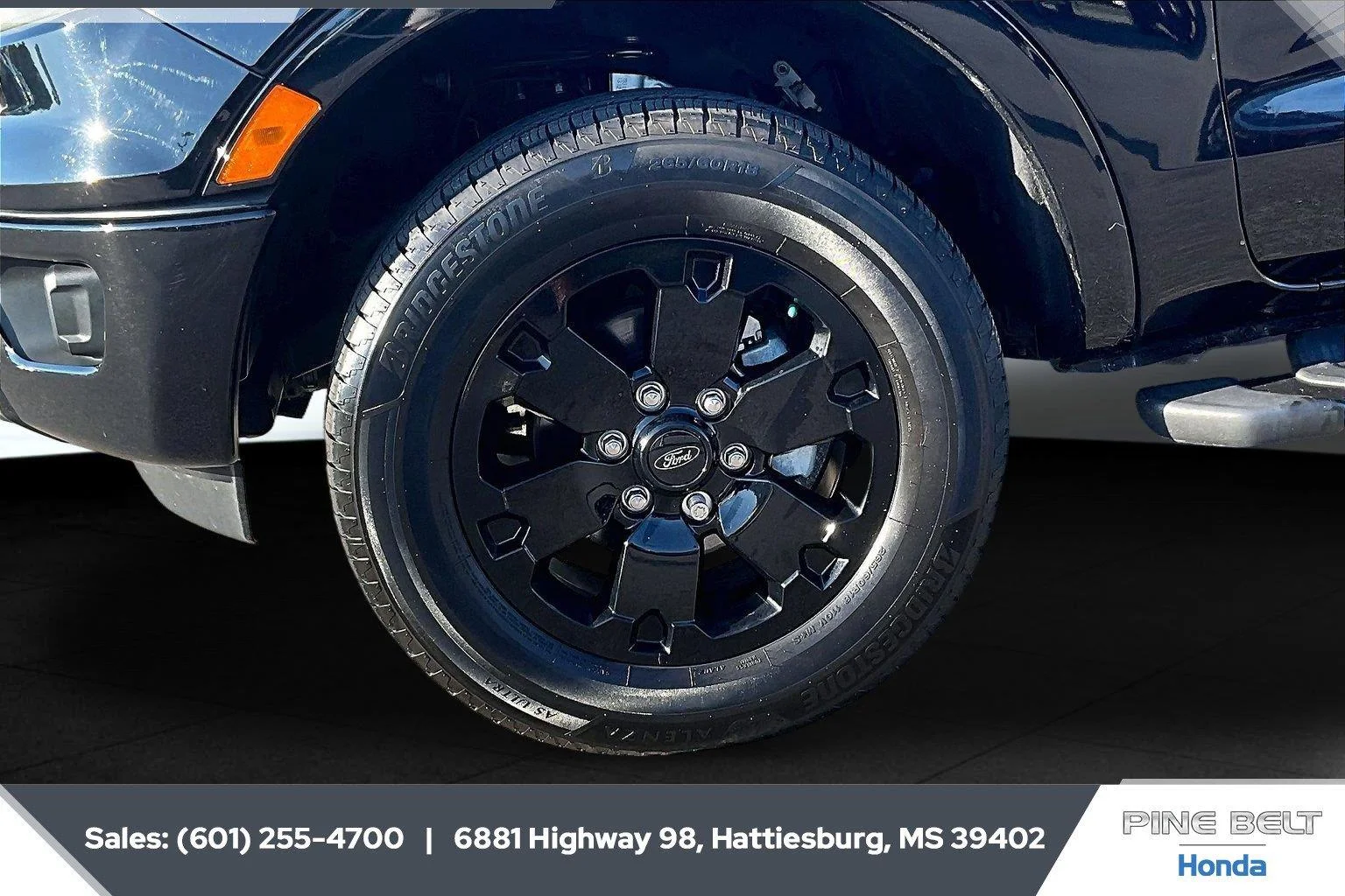 Used 2020 Shadow Black Ford XLT image 7