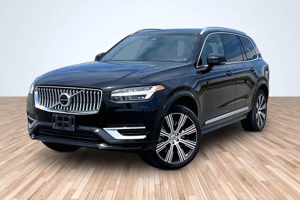 2023 Volvo XC90 T8 Recharge Ultimate Bright Theme 4WD's photo