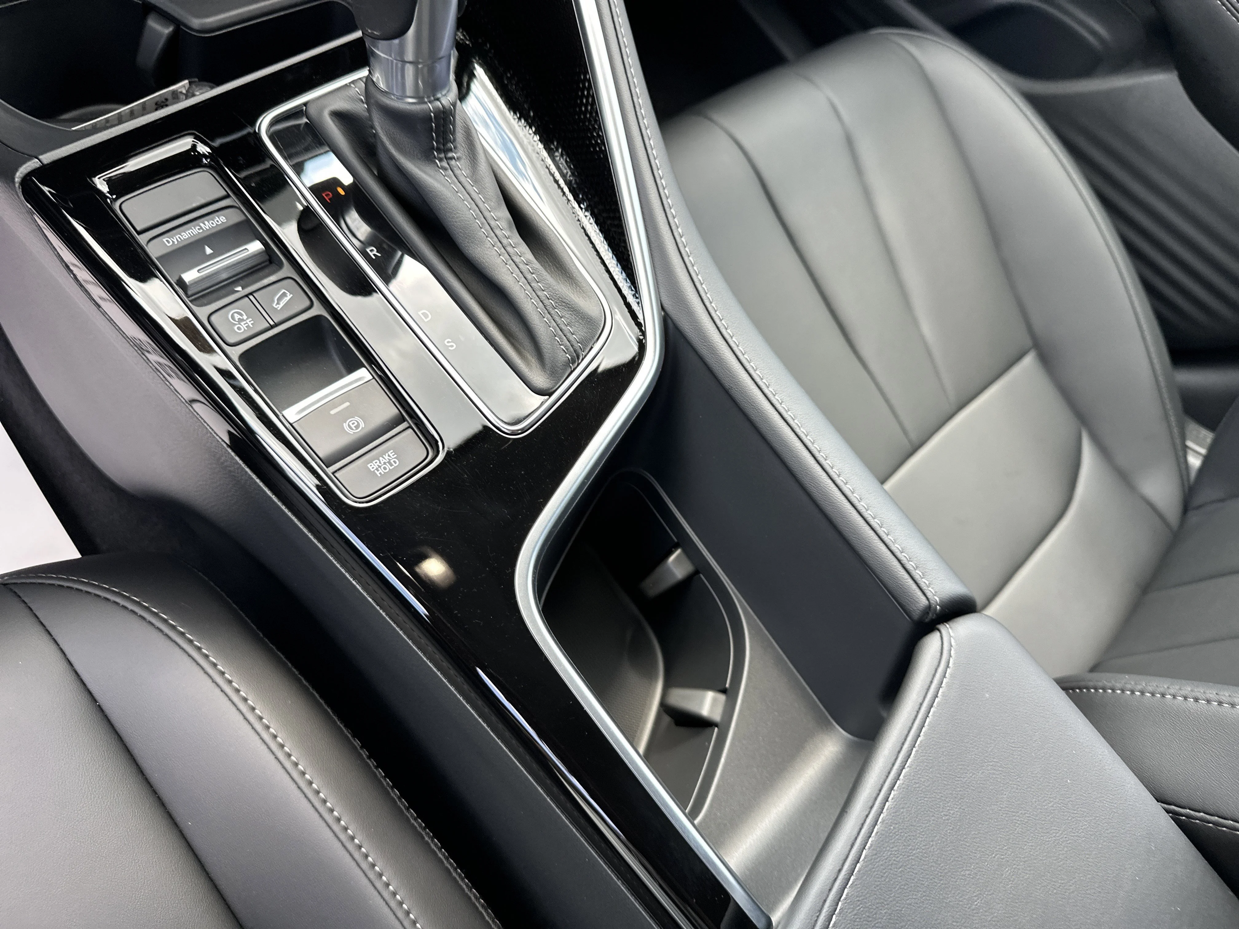 New 2025 Solar Silver Metallic Acura  image 23