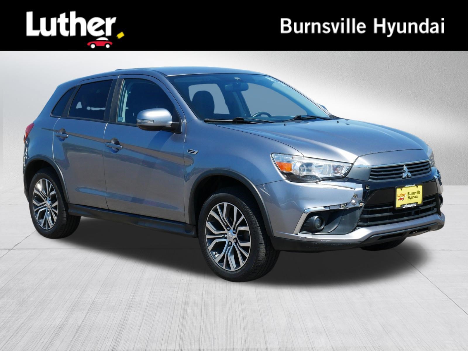 Used 2017 Mercury Gray Metallic Mitsubishi ES 2.0 image 1