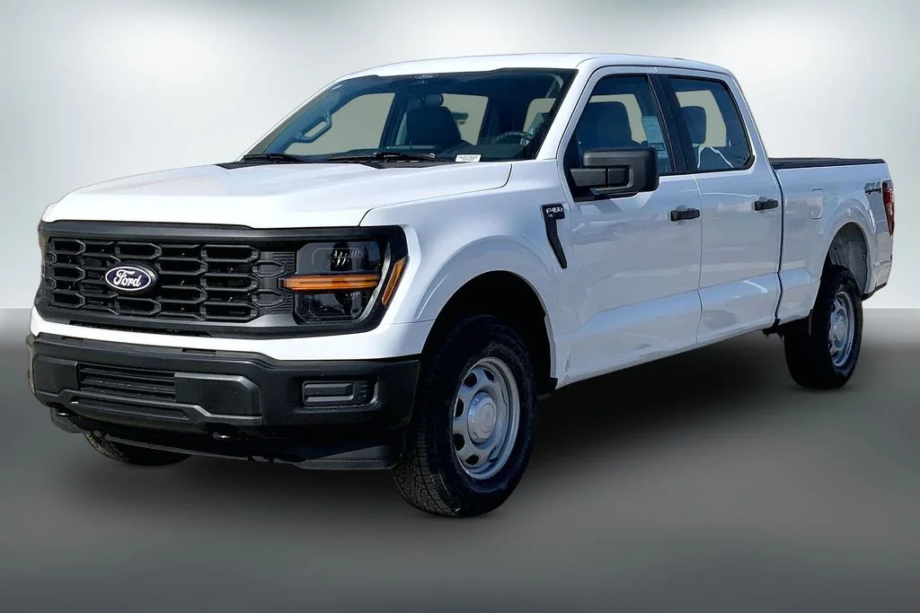 New 2026 White Ford XL image 2