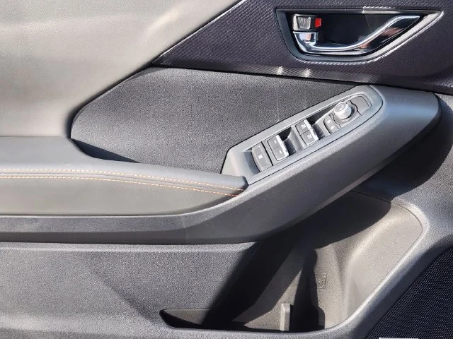 New 2026 CRYSTAL WHITE PEARL Subaru Limited Hybrid image 19