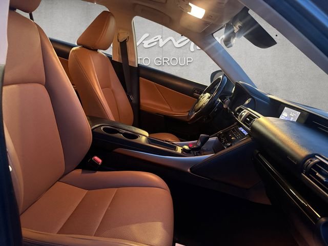 Used 2017 Silver Lexus 200t image 25