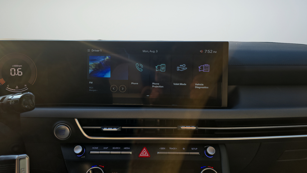Used 2025 Red Hyundai SEL image 14