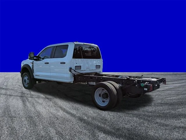 New 2026 Oxford White Ford F-450® XL image 6