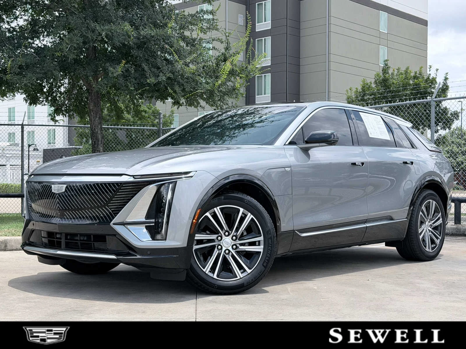 2024 Cadillac Lyriq Luxury 2 RWD's photo