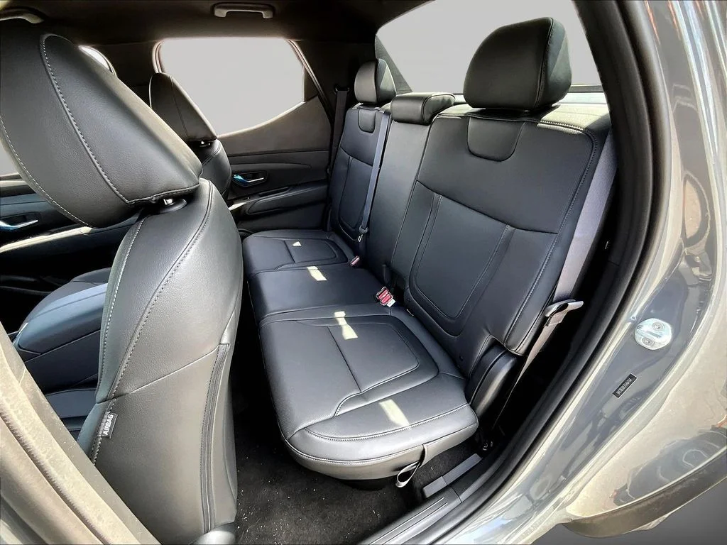 New 2026 Gray Hyundai SEL image 27