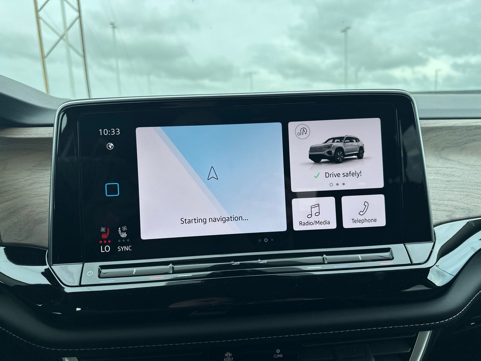 New 2026 Green Volkswagen 2.0T SE w/Technology image 56