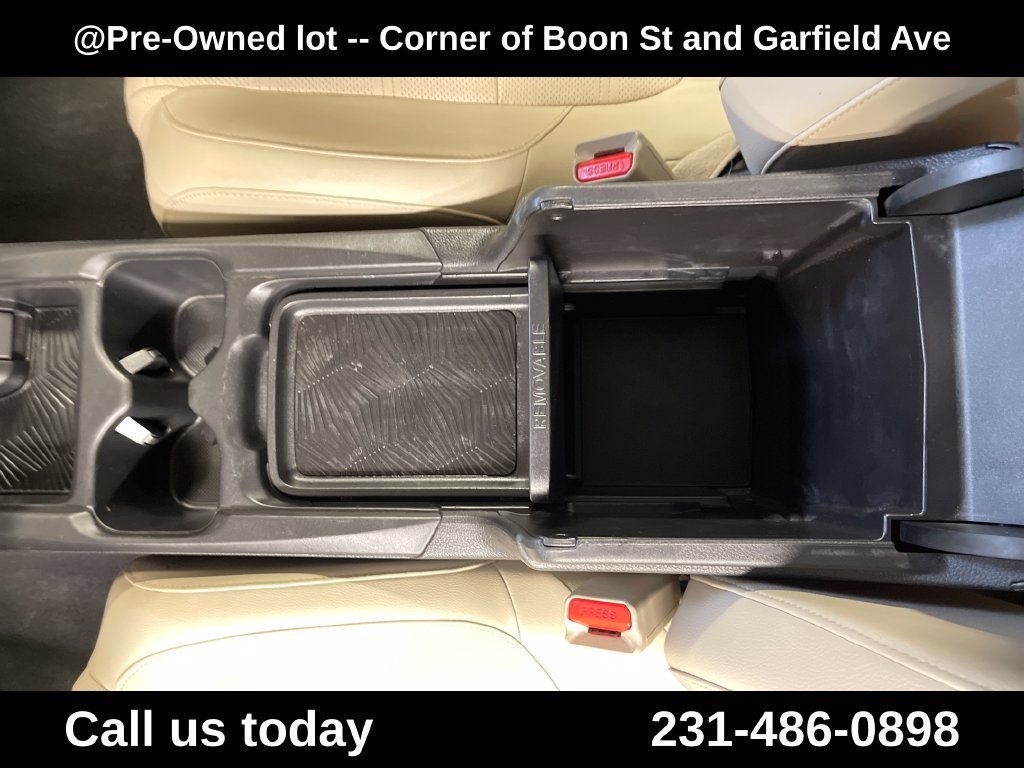 Used 2017  Honda EX-L image 23