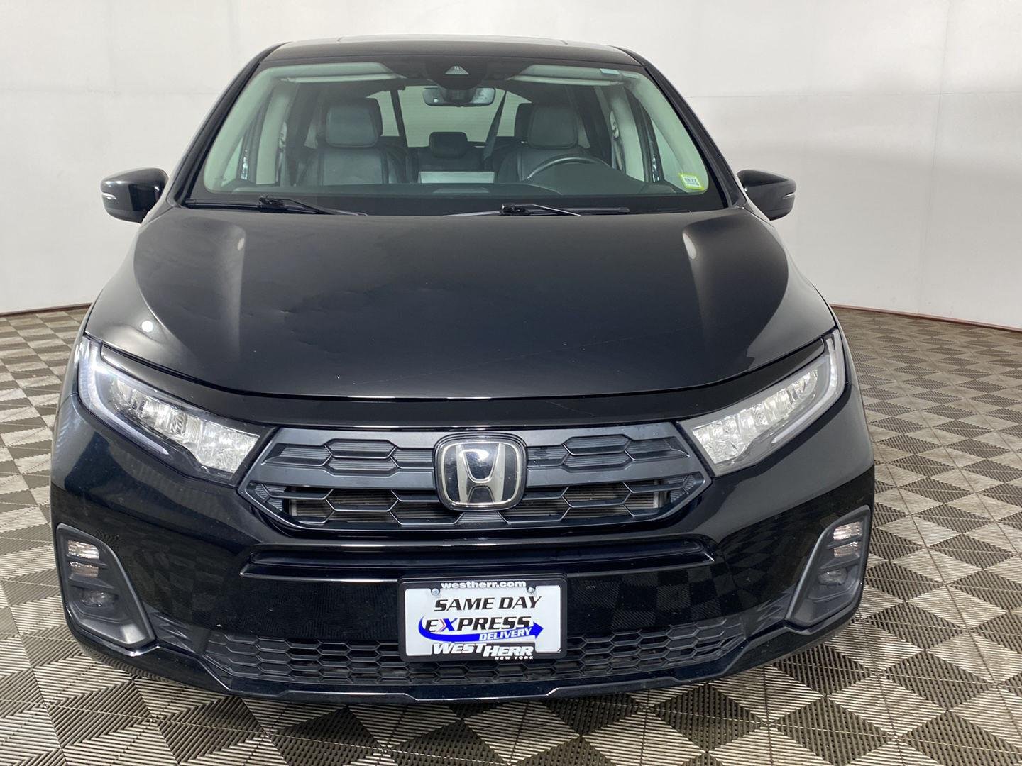 Used 2025  Honda EX-L image 6