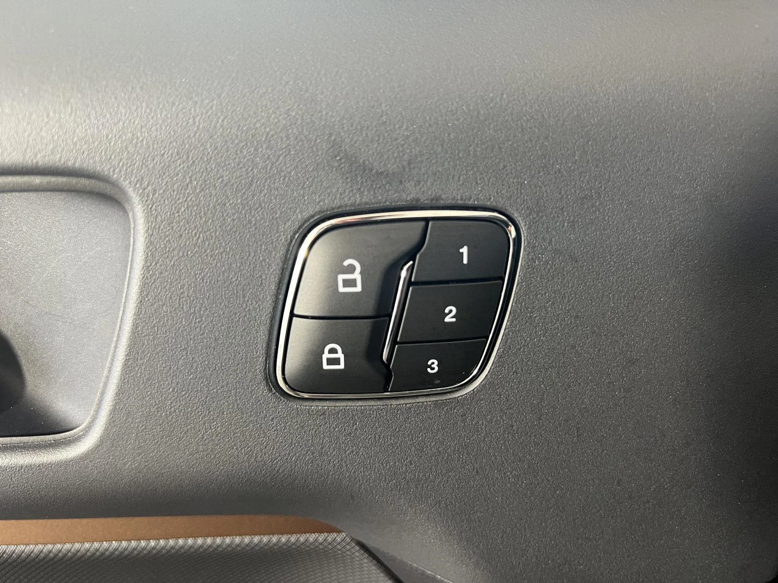 Used 2023 Area 51 Ford Outer Banks image 8
