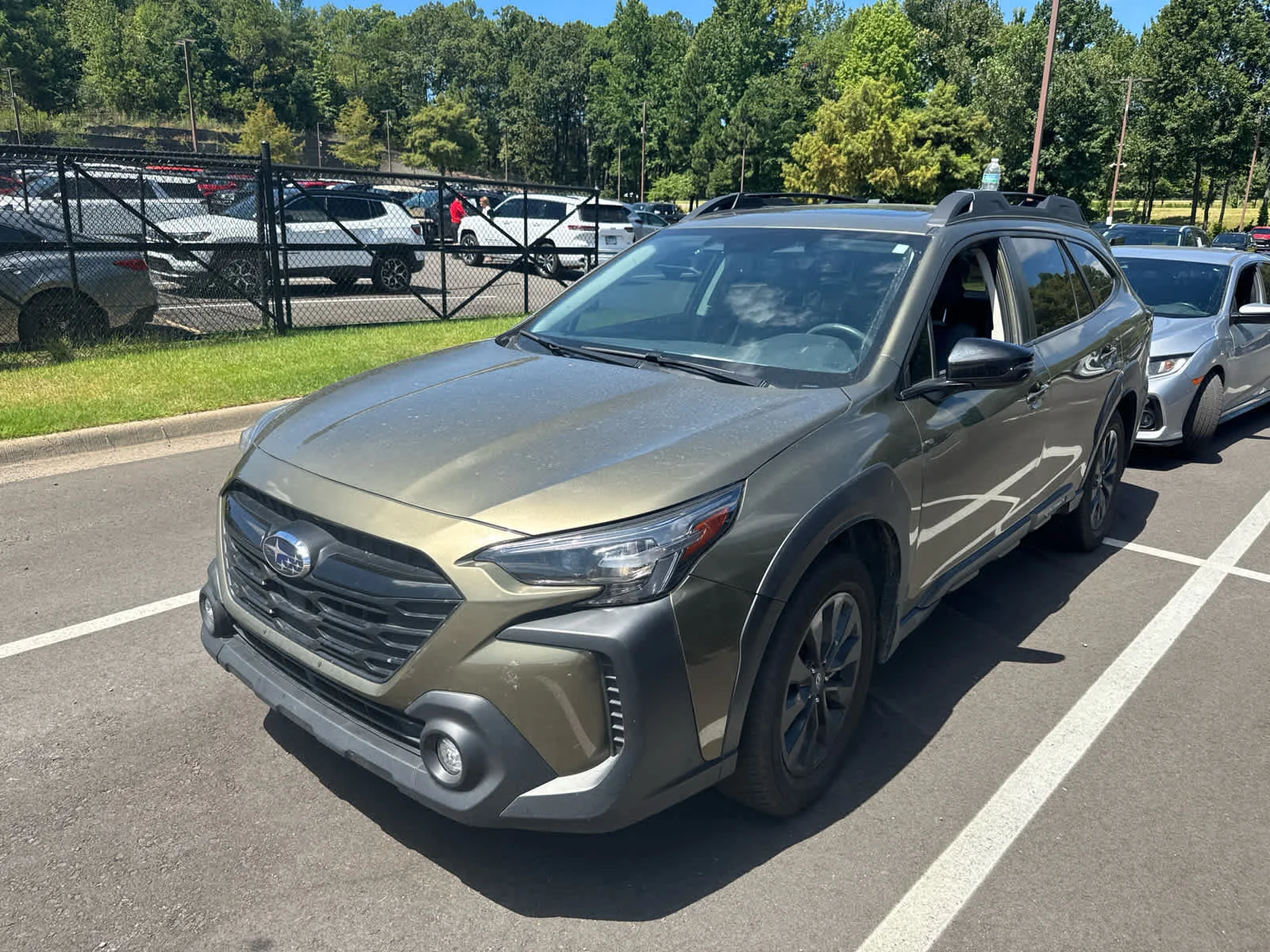 Used 2024 Autumn Green Metallic Subaru Onyx Edition image 2