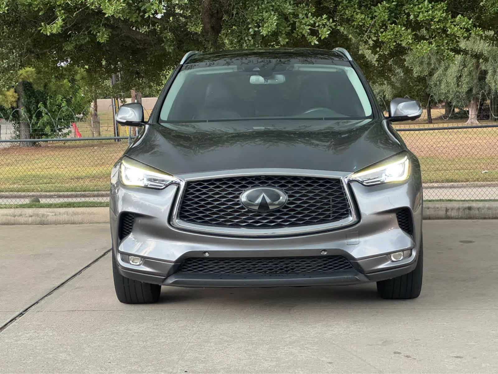Certified Used 2019 Graphite Shadow INFINITI ESSENTIAL image 2