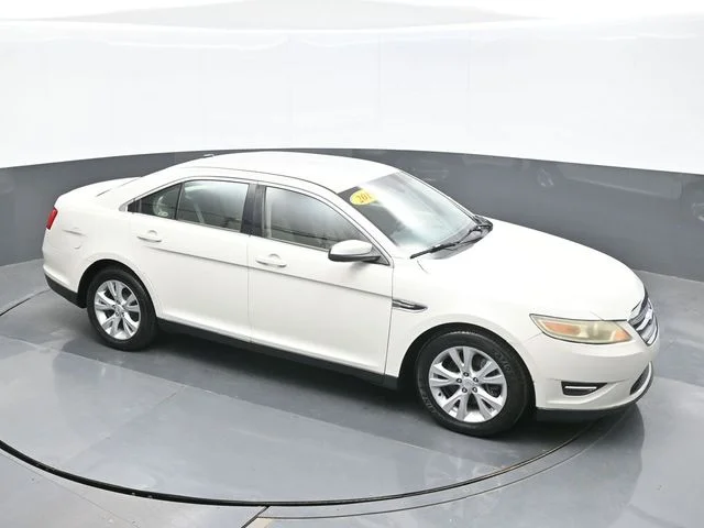 Used 2010  Ford SEL image 15