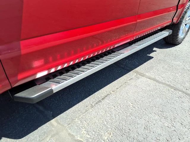 Used 2020 Red Metallic Ford Lariat image 13