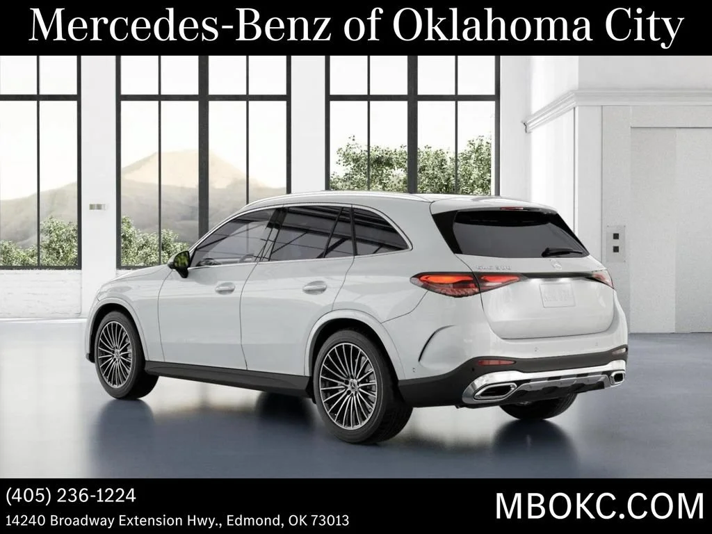 New 2026 MANUFAKTUR Moonlight White Metallic Mercedes-Benz GLC 300 image 74