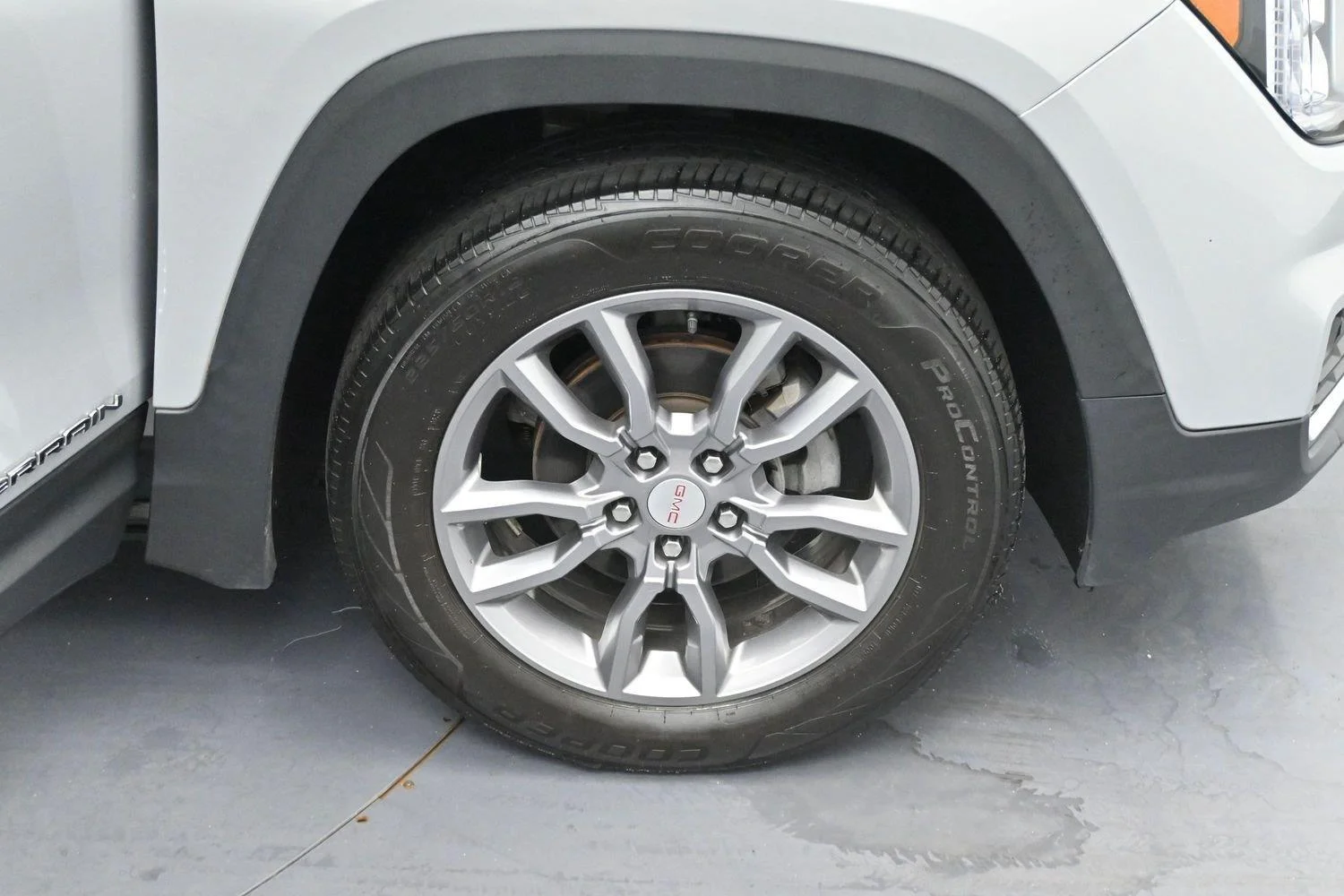 Used 2022 QUICKSILVER METALLIC GMC SLT image 34