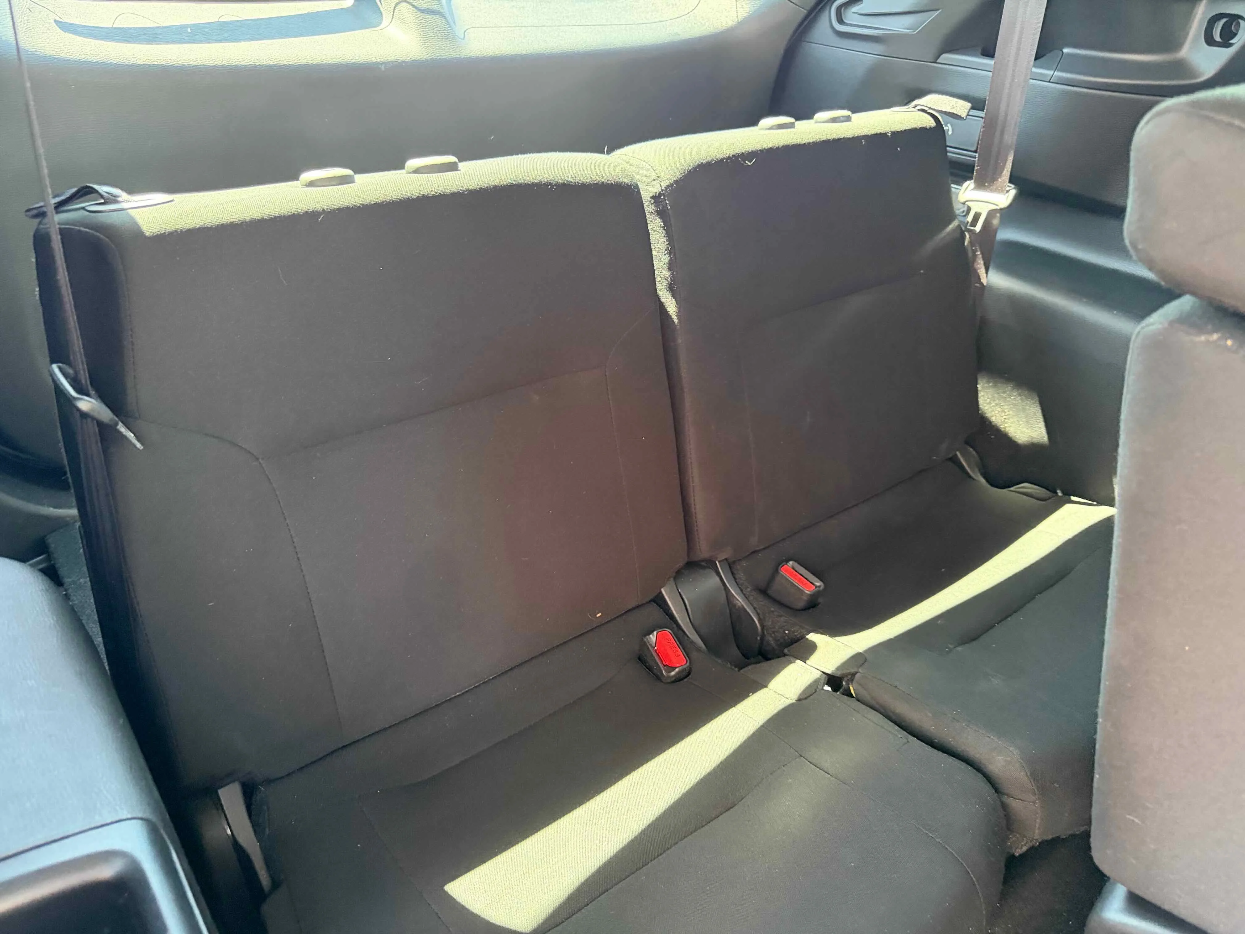 Used 2024  Mitsubishi ES image 26