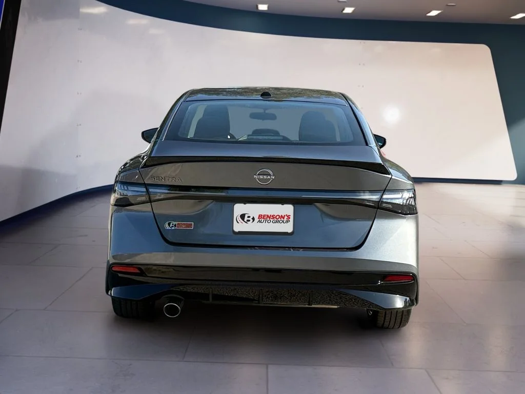 New 2027 Gray Nissan SR image 4