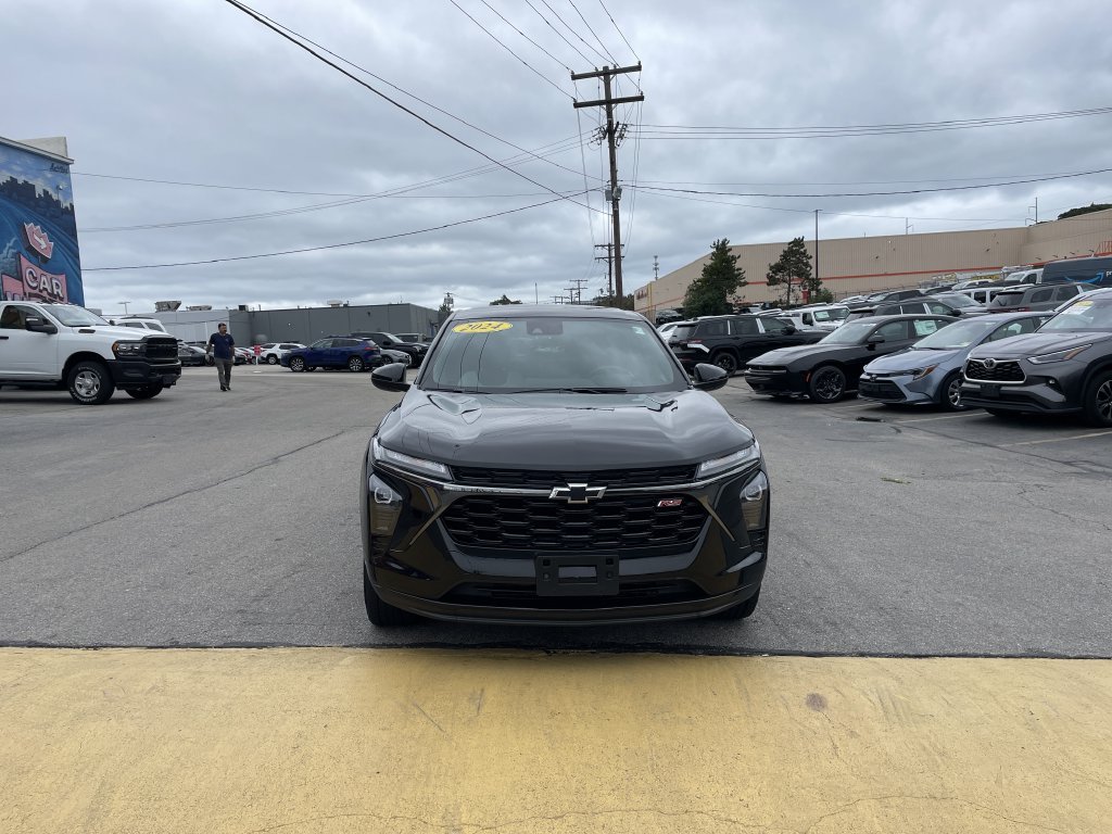 Used 2024 Black Chevrolet 1RS image 5