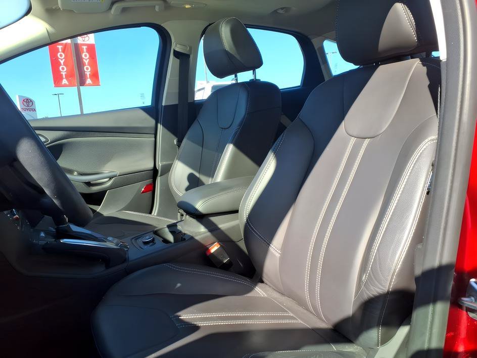 Used 2013 Ruby Red Metallic Tinted Clearcoat Ford Titanium image 13