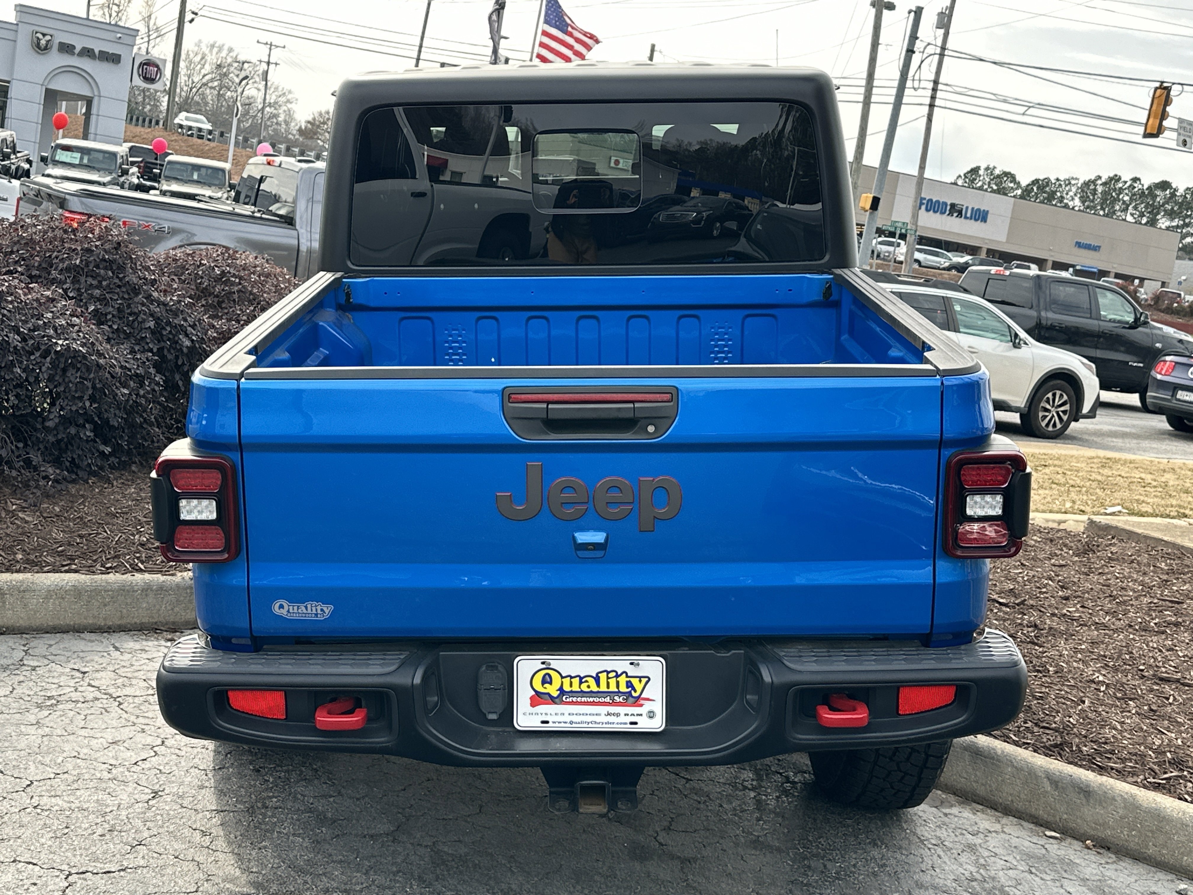 Used 2021 Hydro Blue Pearlcoat Jeep Rubicon image 4