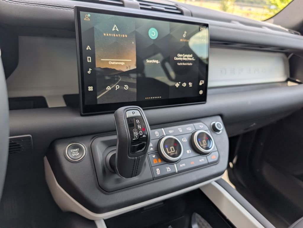 Certified Used 2025 Black Land Rover S image 31