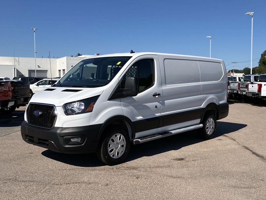 Used 2025 White Ford  image 3