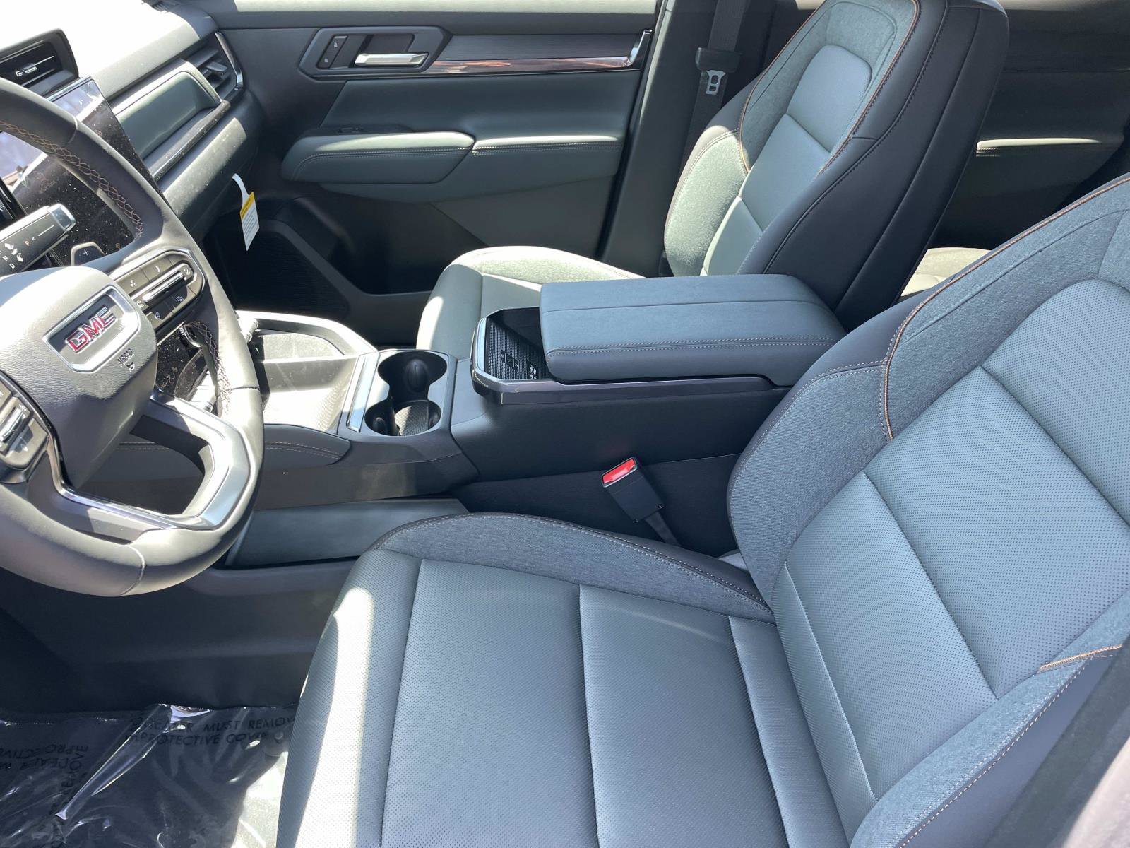 2026 GMC Terrain AT4 - Photo 22
