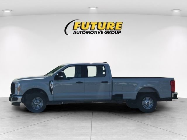 New 2026 Avalanche Ford F-350® XL image 82