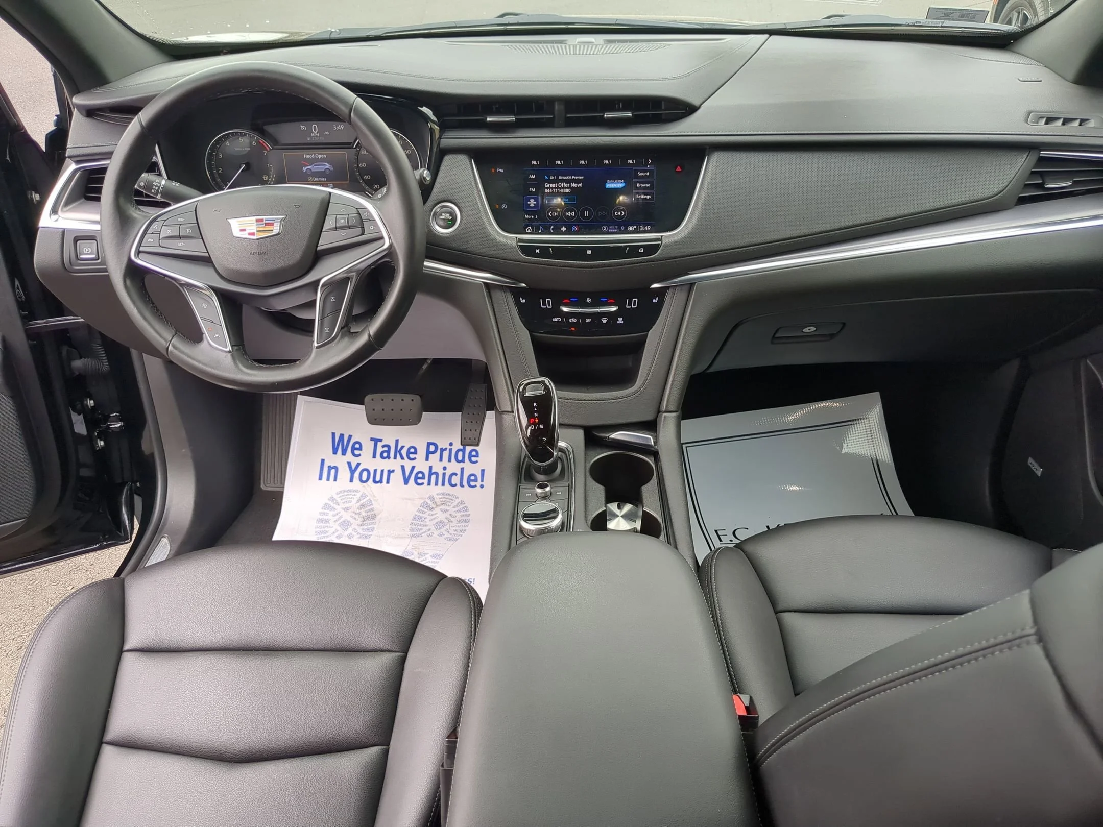 Used 2021 Stellar Black Metallic Cadillac AWD Luxury image 18